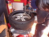 そして今日も車のタイヤ交換 (1)