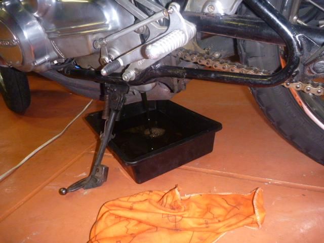 オイルクーラー : PeKeの「復活する日まで」CB400Four オイルクーラー : PeKeの「復活する日まで」CB400Four