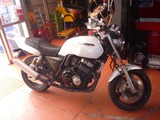 CB400SFを…