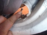 マジェスティ250Cパンク修理 (2)