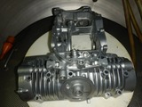 CB400Fカスタムエンジンロアケースブラスト、リタップ掃除 (1)