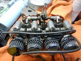 20号機用キャブレターと部品取り用キャブレター分解 (2)