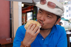 e4efee81.jpg