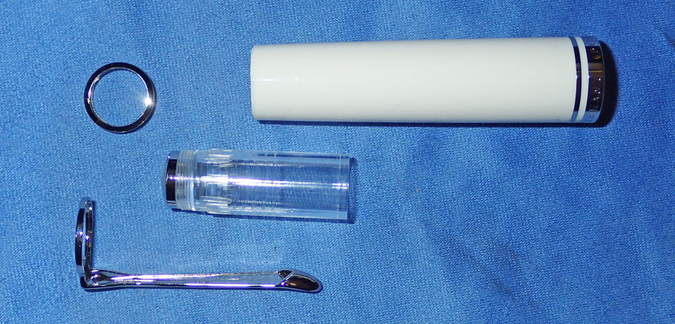 万年筆評価の部屋 Pelikan M600 の クリップが外れた場合の直し方