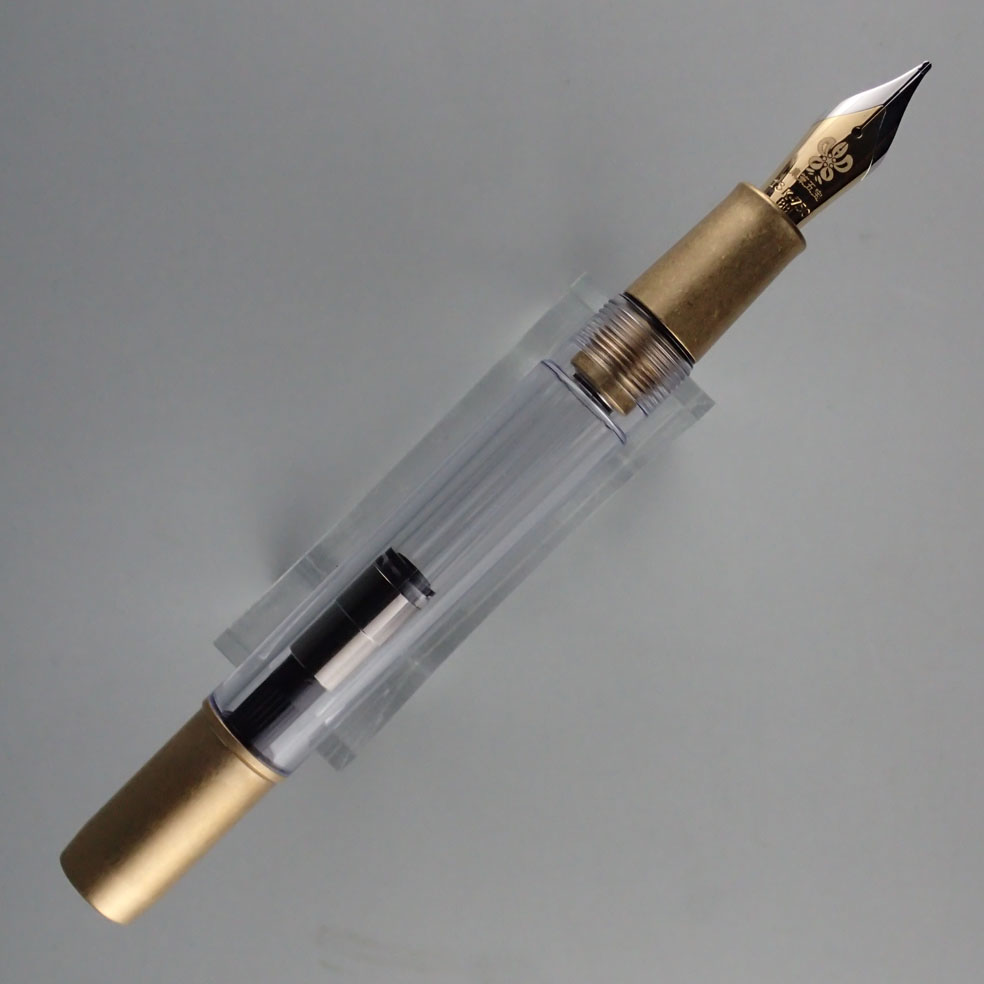 2019年 泉筆五宝展 記念万年筆 18K-BB は、綺麗で書き味も秀逸