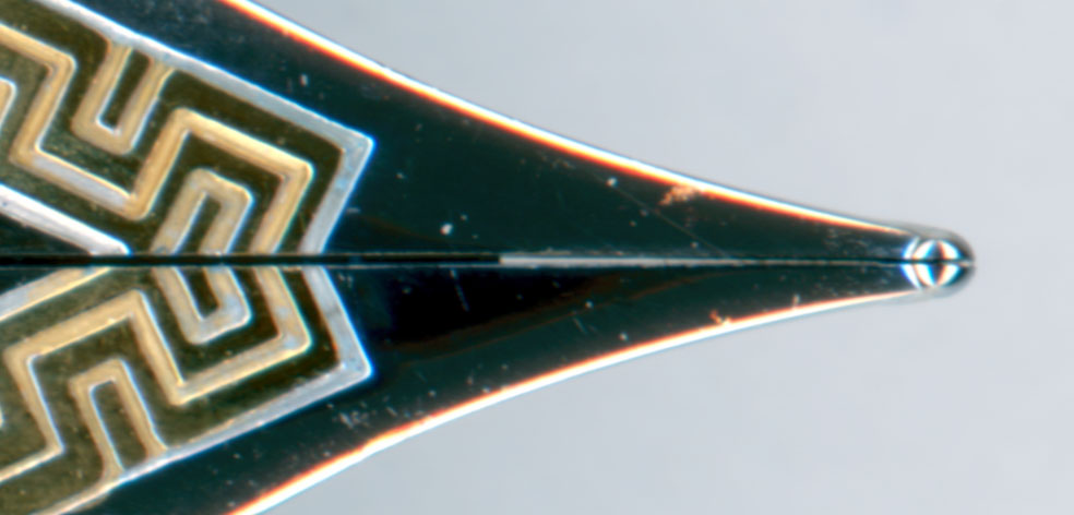 水曜日の調整報告【 Montegrappa レミニッセンス 18K-F 書き味向上