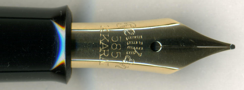 PELIKAN/ペリカン 万年筆 100N？ 刻印14C/585 黒×緑マーブル