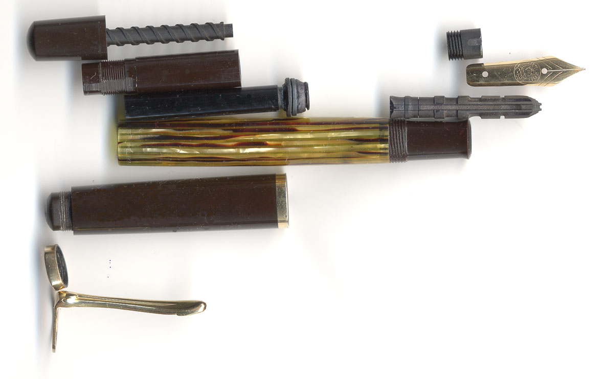 Pelikan 400 茶縞 を裸にする！ : 万年筆評価の部屋