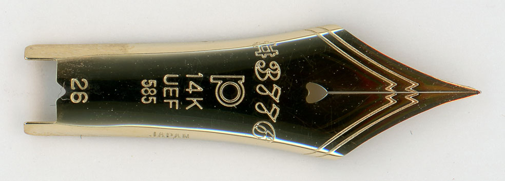シャルトルブルー　プラチナ　万年筆　字幅M 14k Amazon | プラチナ万年筆 万年筆 美巧 近代蒔絵 月と兎 細字 PTL
