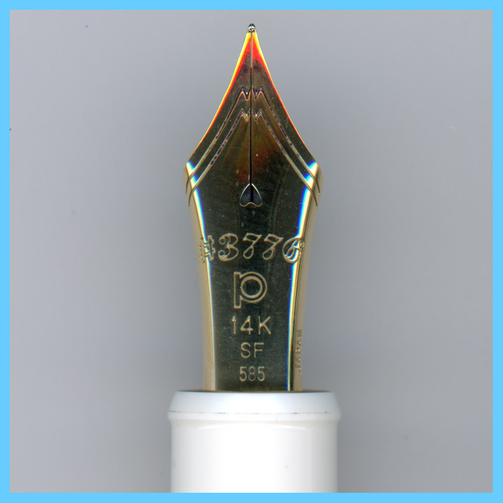 プラチナ万年筆ホワイトタイガー字幅SF