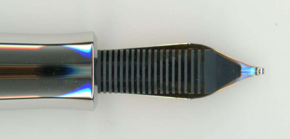 Faber-Castell Pen of the year 2011 Jade 使おうとしたが重すぎた