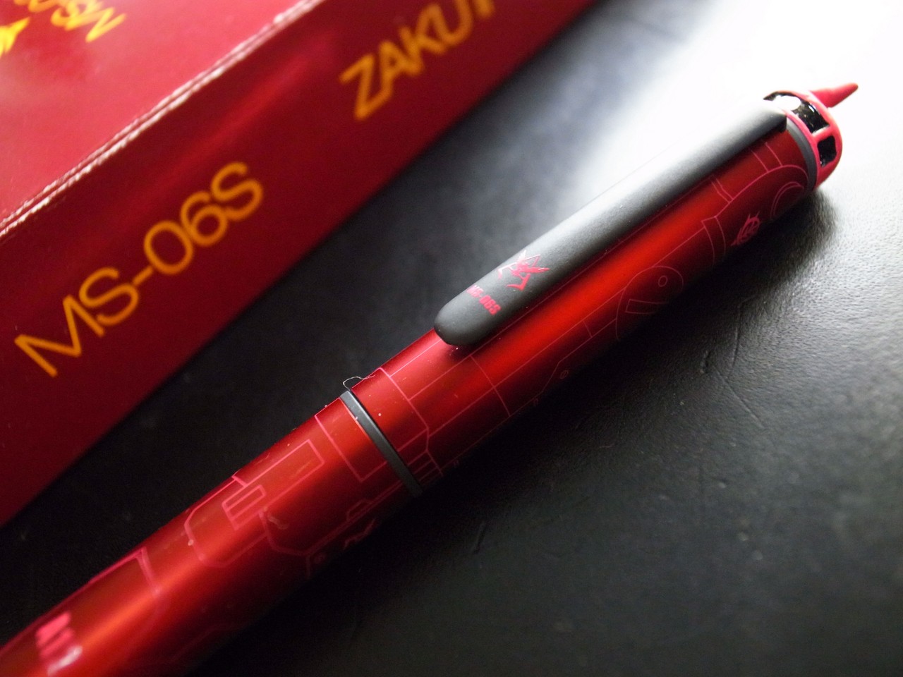 ヒーローノカキゴコチ シャア専用 Zaku スティログラフィカ