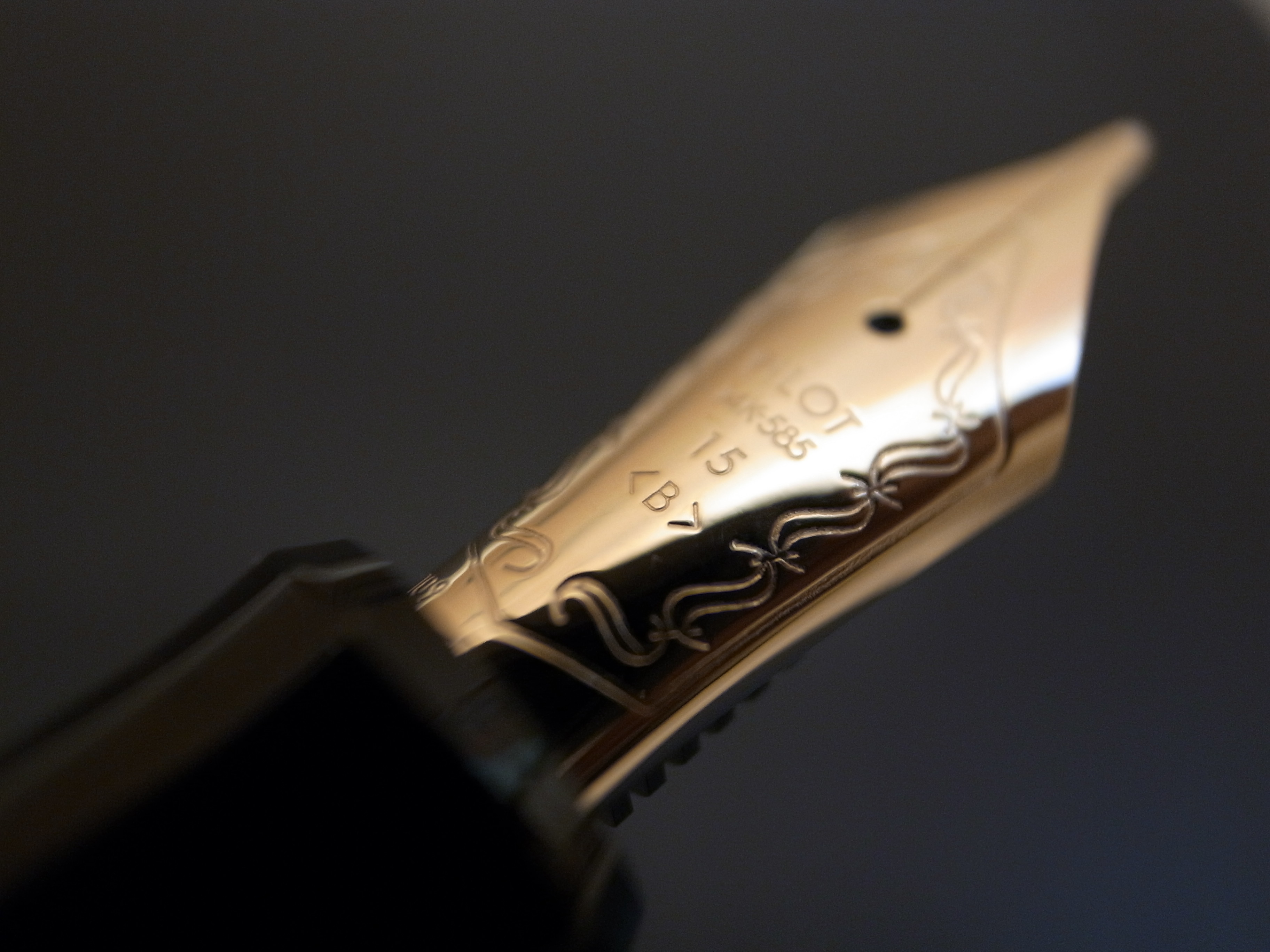 パイロットカスタム3 透明ブラック 太字 スティログラフィカ