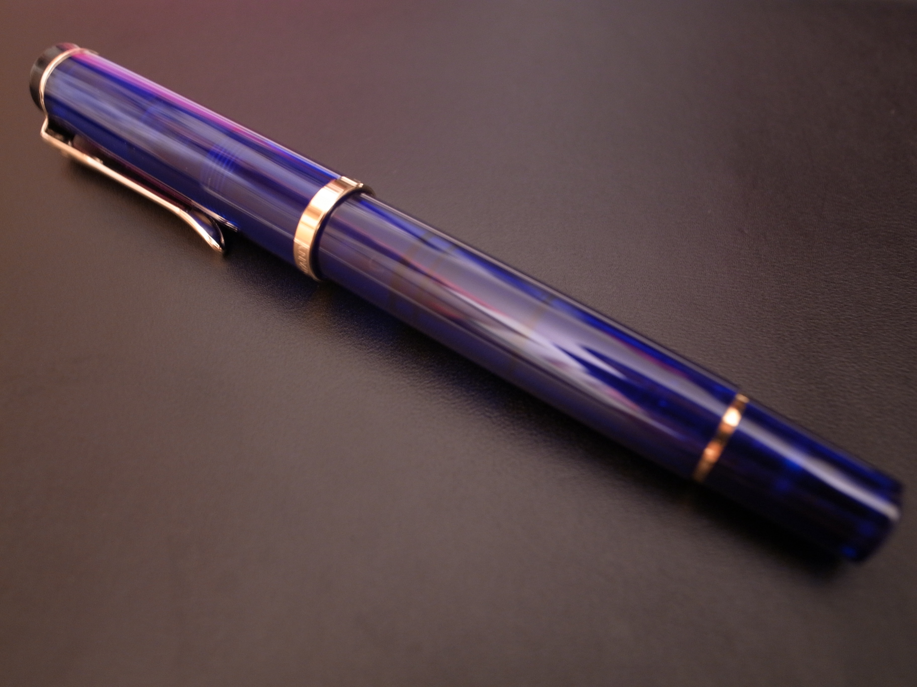 ○0.01 ペリカン 万年筆 【 M200 スケルトン ダークブルー 】 細字 F