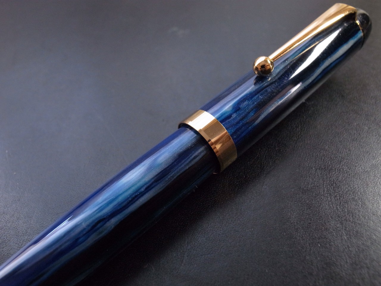 大西製作所 セルロイド ウッドライン柄 ダークブルー : スティログラフィカ