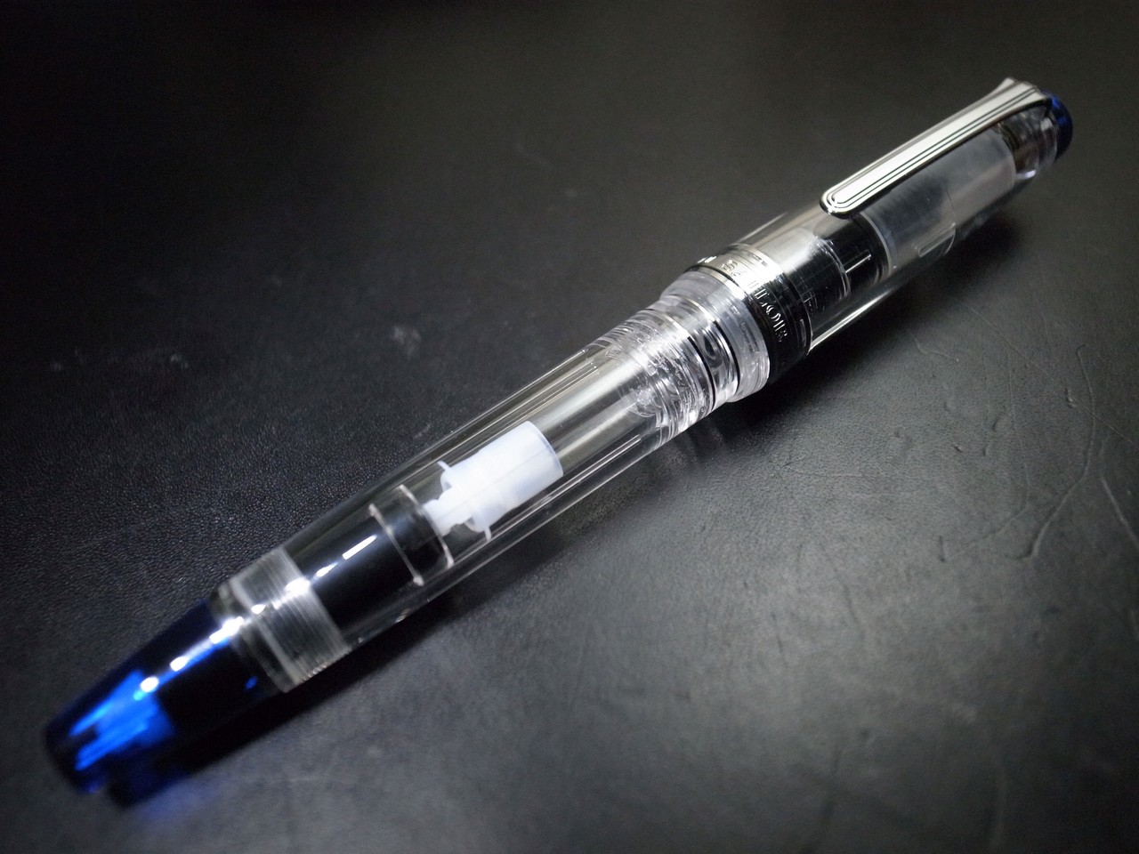 趣味の文具箱 x セーラー レアロ スケルトンブルー : スティロ