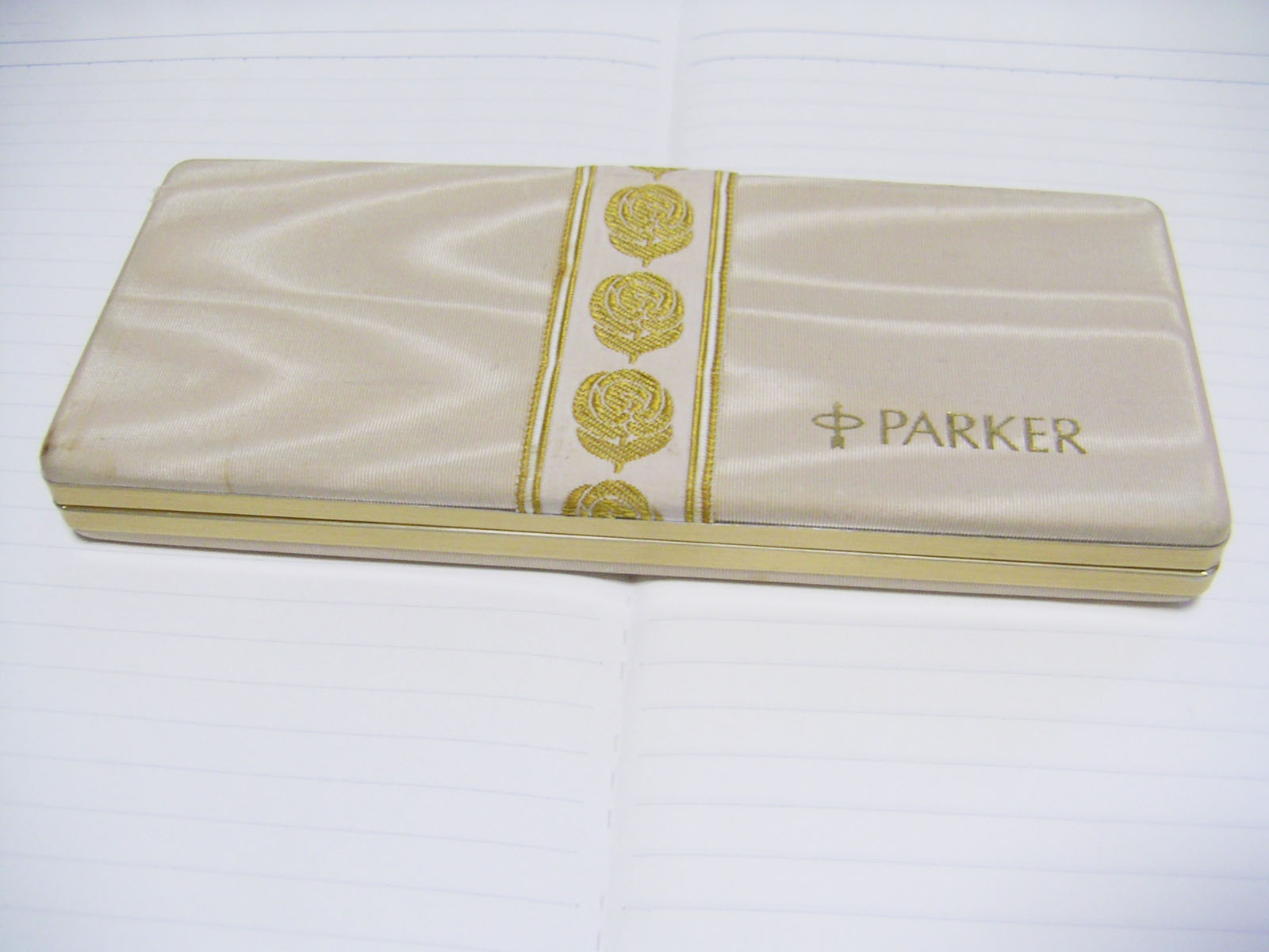 Lady Parker by Pucci : ぺん☆ぱれーどっ！