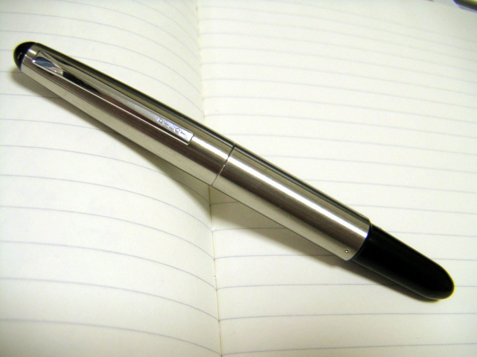 希少 PILOT パイロット Short ポケット万年筆 伸縮式 14K 【公式通販】