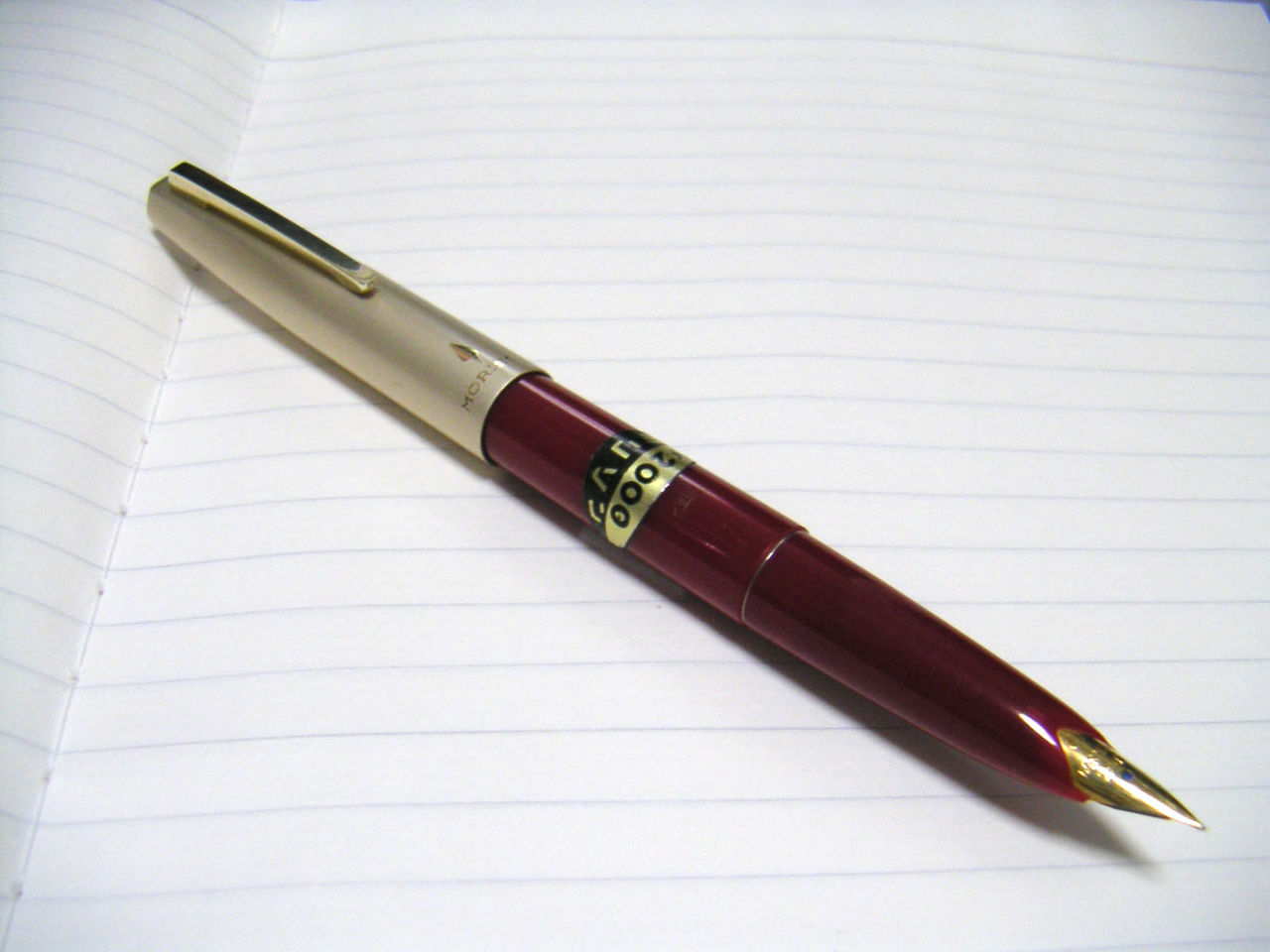 Morison Unknown Fountainpen (red) 18K(F) : ぺん☆ぱれーどっ！