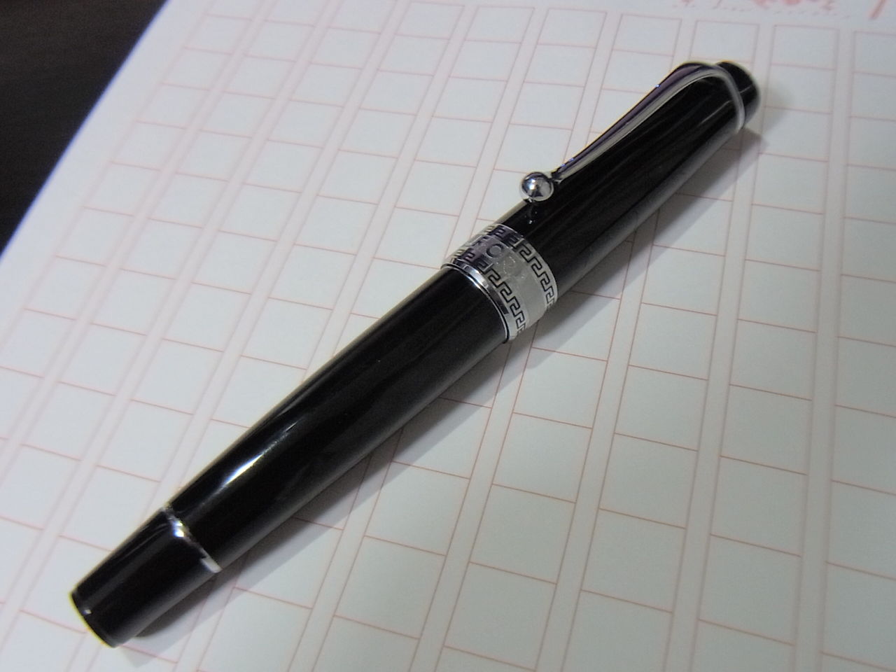 10万❗️アウロラオプティマ ブラックF 10万❗️アウロラオプティマ