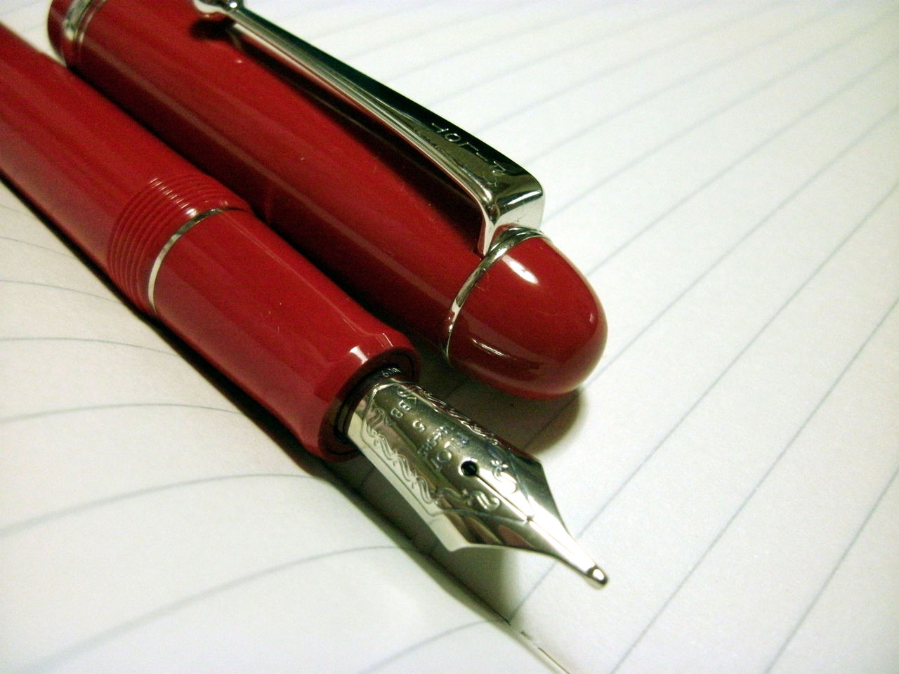 PILOT 万年筆 CUSTOM74 14K585 ディープレッド PILOT パイロット