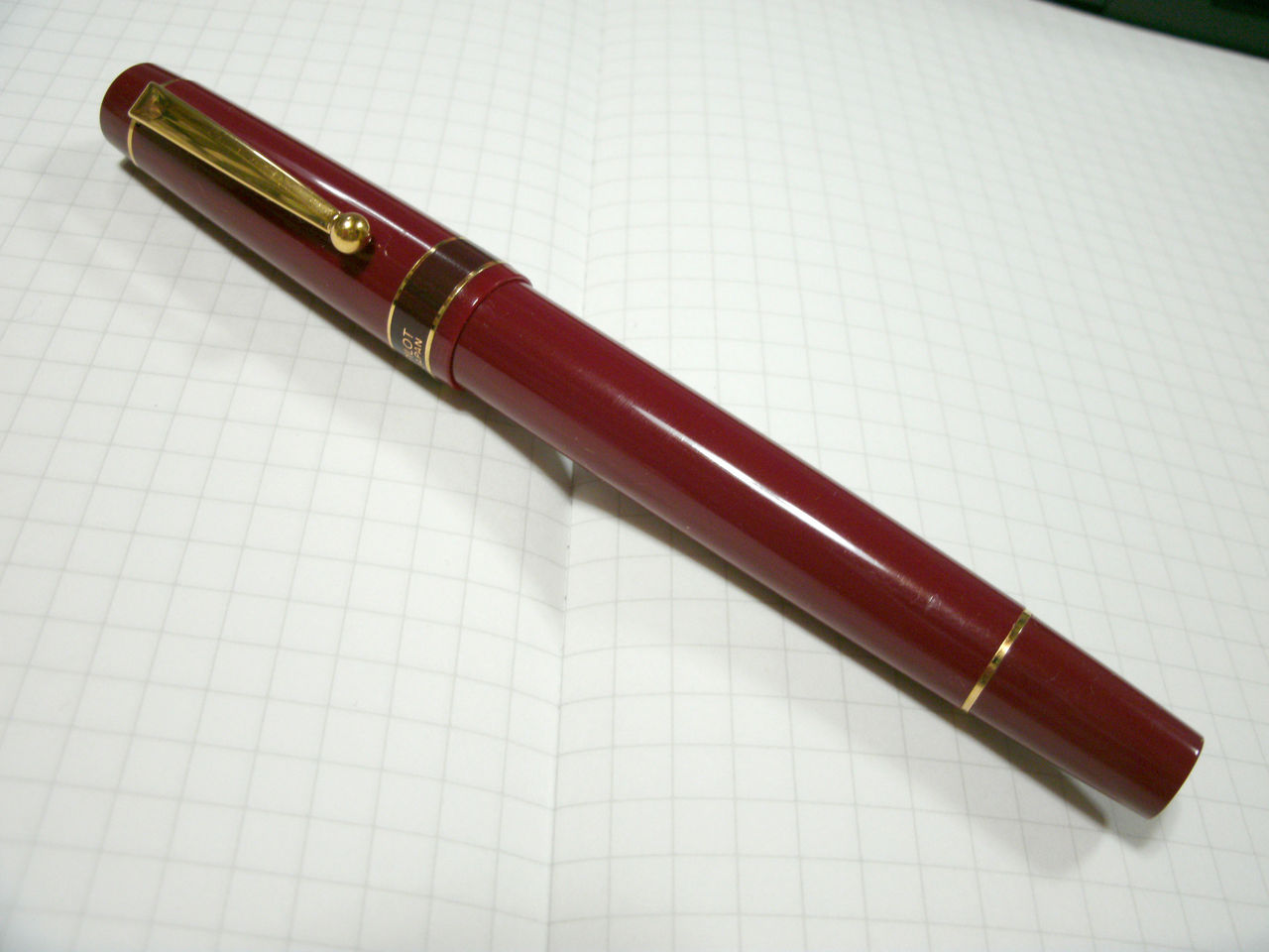 パイロット エクリーノ ディープレッド PILOT ECRINO Deep Red (F) : ぺん☆ぱれーどっ！