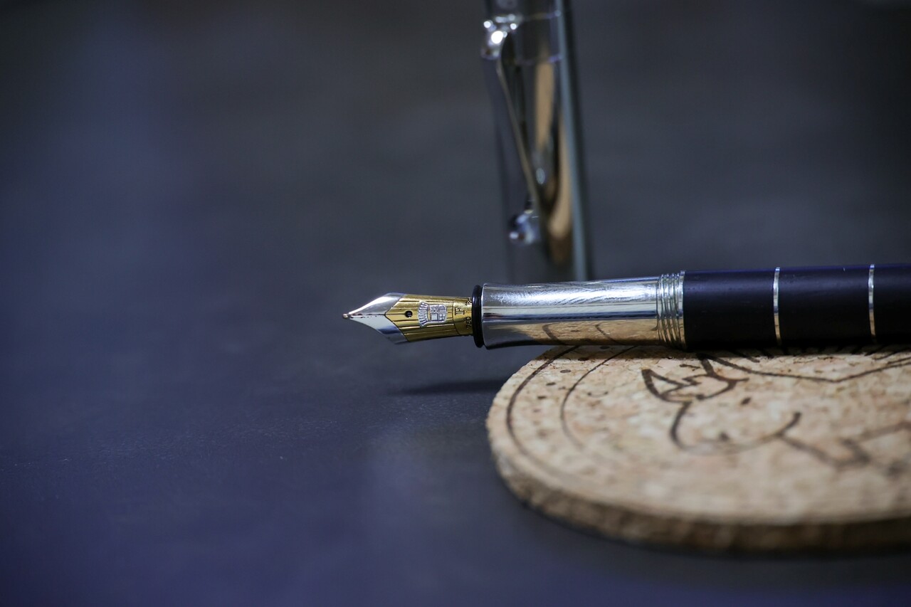 ファーバーカステルの伯爵コレクション : 万年筆とヌルリフィルの部屋