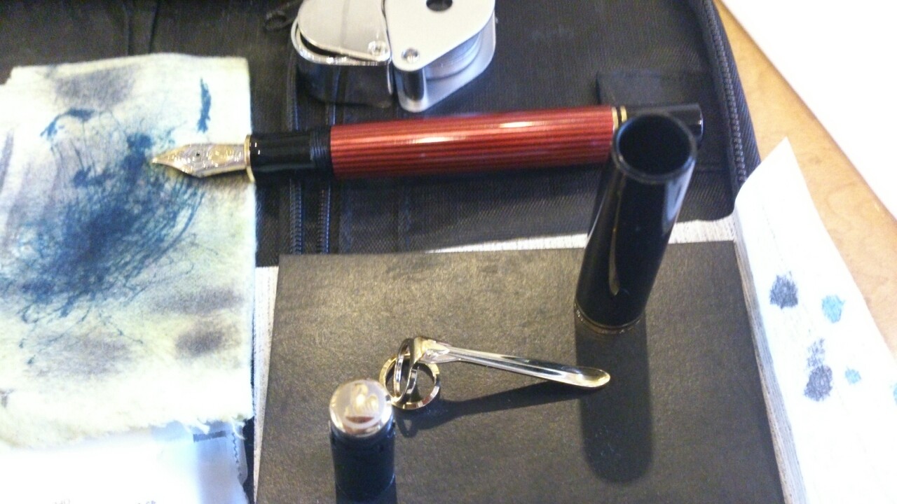 PelikanスーベレーンM800のキャップいじり : 万年筆とヌルリフィルの