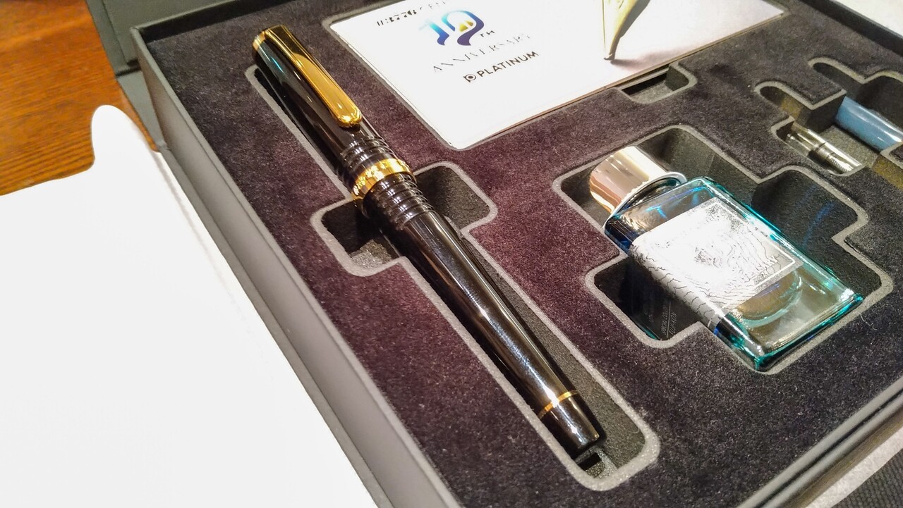 プラチナ万年筆　ディケイド　F字　新品未使用品 プラチナ万年筆 ディケイド F字 新品未使用品 プラチナ万年筆