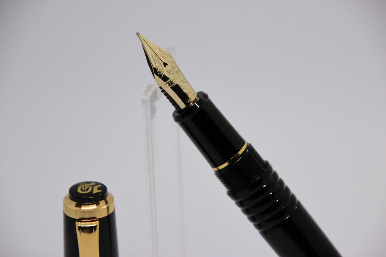 泉筆五宝展持込品⑤プラチナ万年筆 ディケイド : 万年筆とヌルリフィル