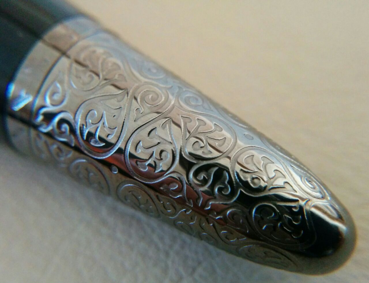 Montblanc Daniel Defoe には ダニエル・デフォーを・・・ : スティロ
