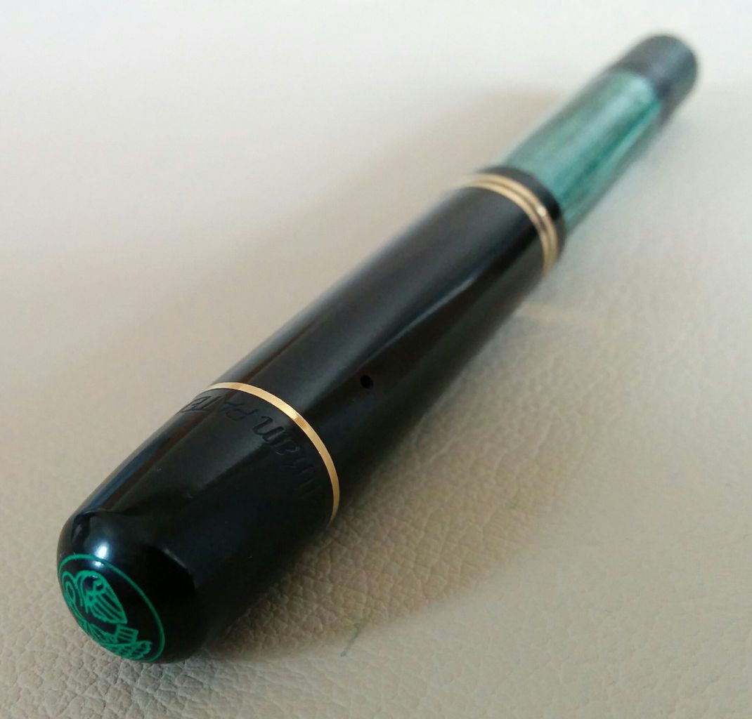 Vintage は楽し、謎の Pelikan 100 と Brilhart Streamline : スティロ