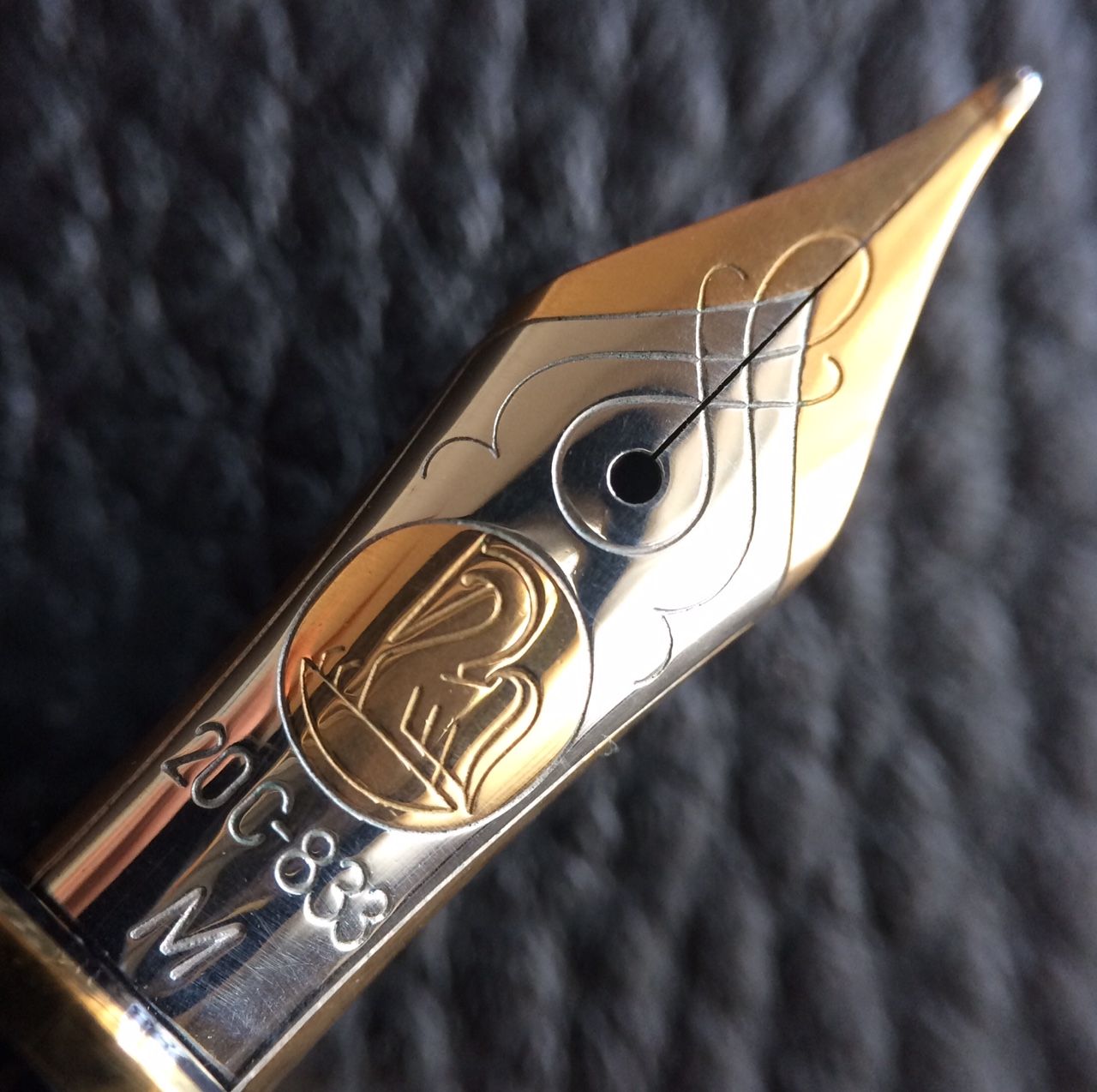 お宝三連発 ＜ PELIKAN HUBS 2018 に向けて ＞ : スティロ プリュム