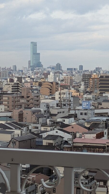 PXL_20250331_220751515