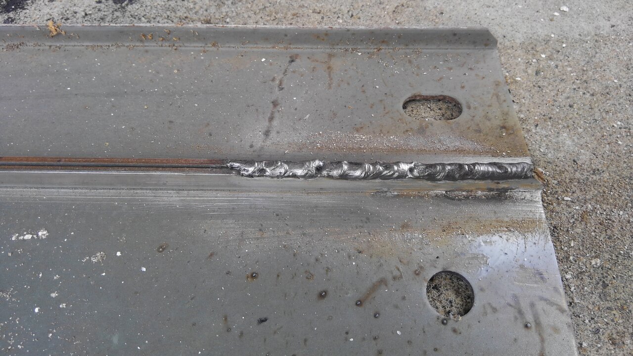 溶接機がやってきた カメラと写真が大好きな毎日 バイク