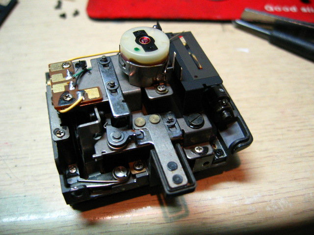 キヤノンF－1のカメラ修理 | 店主のブログ 美品 Canon F-1 分解