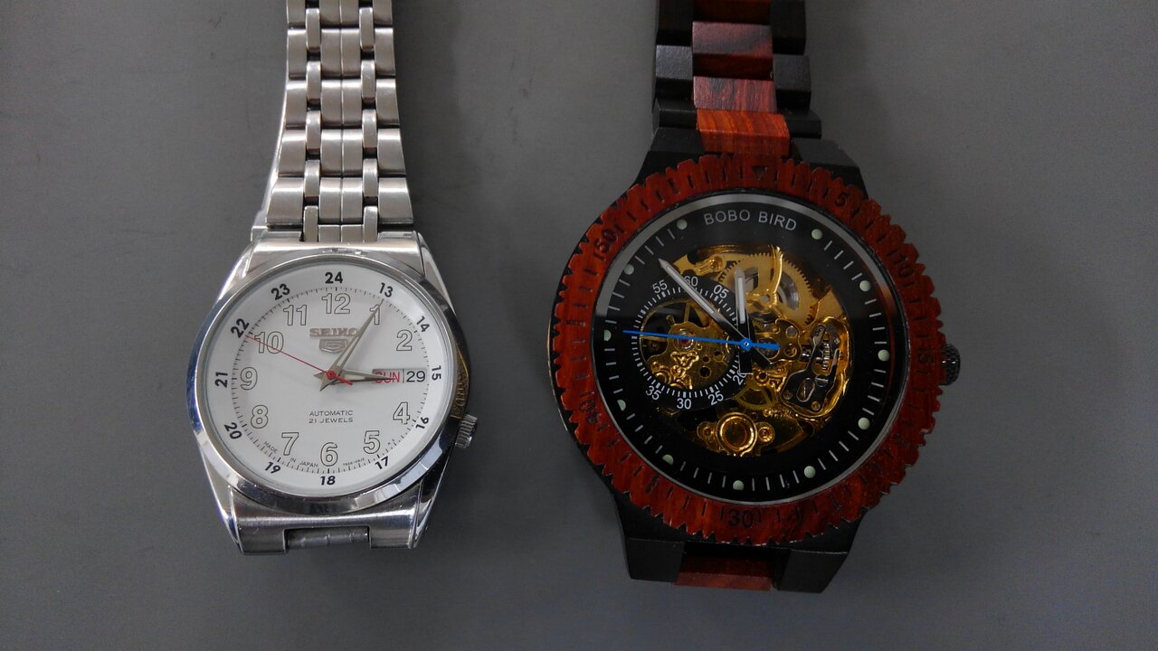 ボボバードの時計 木の時計 カメラと写真が大好きな毎日 バイク