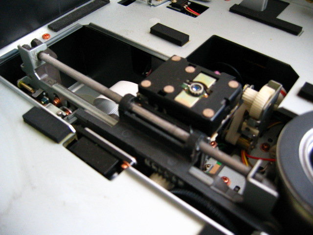 PIONEER CLD-F7 レーザーディスク 故障品 PIONEER CLD-F7 レーザーディスク 故障品 m70071214146_1.jpg