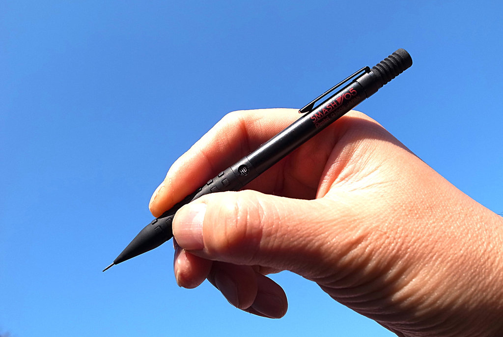 心地よさとプロ仕様の両立 Amazon筆記具ランキング1位のペン 表現の道具箱