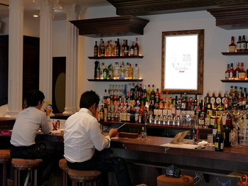 GINZA_RakugakiBar_003