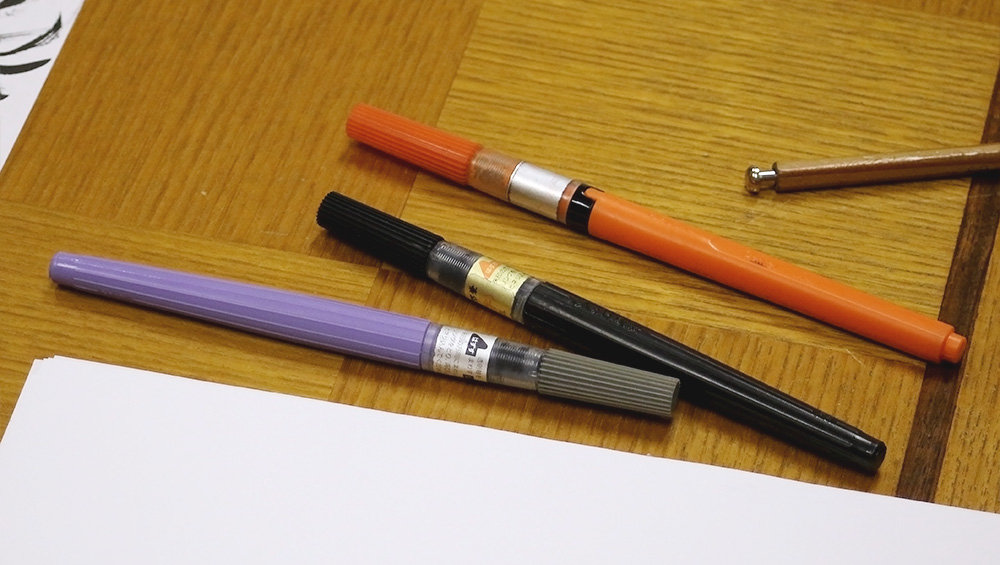 ぺんてる筆で描かれる現代版水墨画の世界 表現の道具箱 ぺんてる筆で描かれる現代版水墨画の世界 表現の道具箱