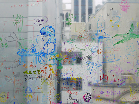 GINZA_RakugakiBar_006