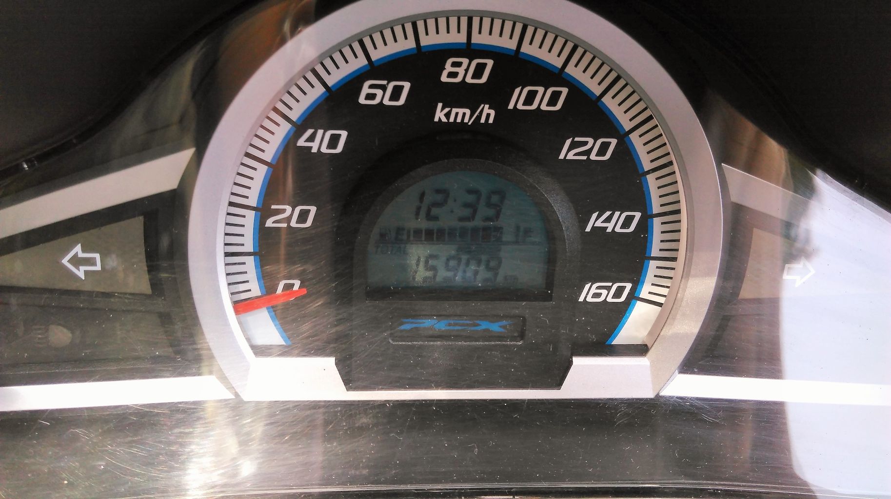 新型pcx Jf56 1回目の駆動系交換 Rv0iのブログ