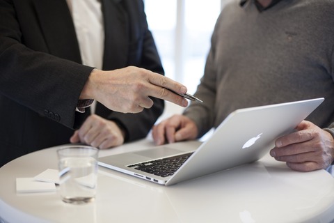 consulting-3031678_1920 (2)