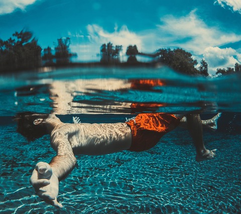 floating-1854203_1920