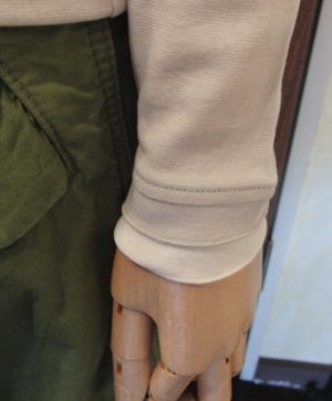 khaki-pupula3