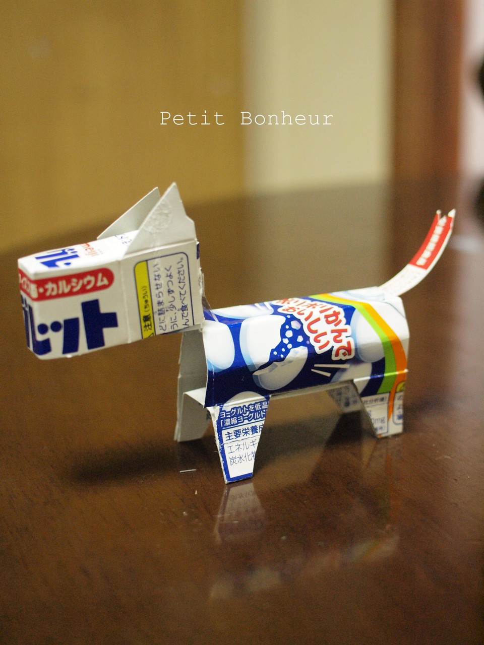 お菓子の空き箱で 犬 Petit Bonheur