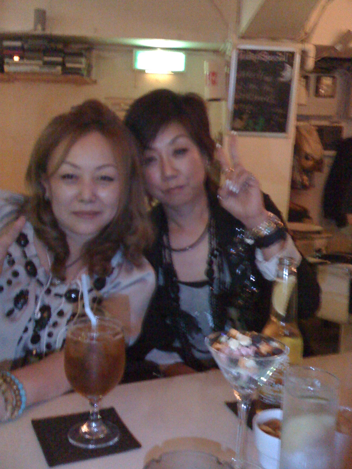 ちゃっきり娘 と飲んじゃったの巻 岡山のネイルサロン プティスーザ 有東秀峰 Hidemine Aritou