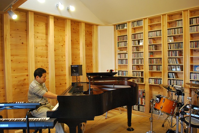 防音室完備 新築 のユーザー宅にお邪魔しました ピアノ選びのアラカルト 防音室完備 新築 のユーザー宅にお邪魔しました ピアノ選びのアラカルト