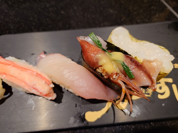 1000023989